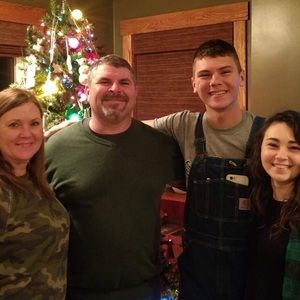 Meet your Posher, Lisa